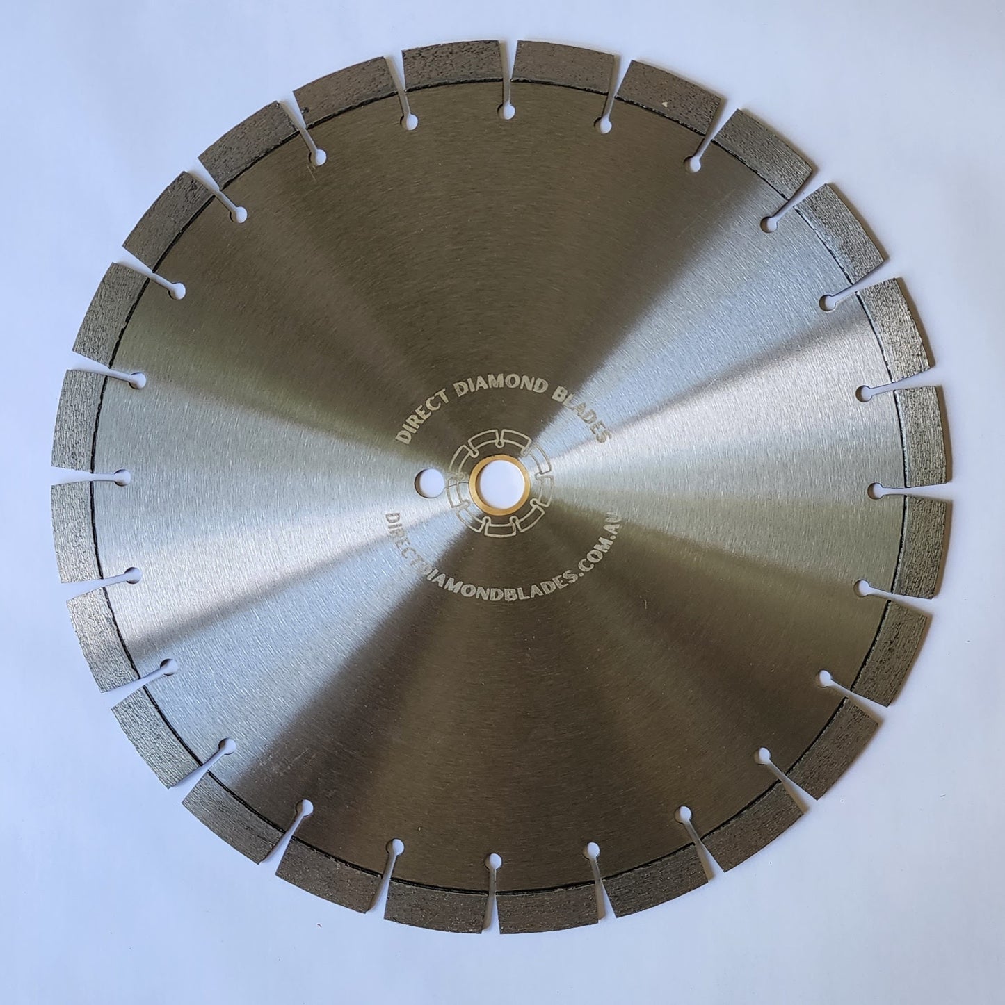 Diamond Cutting Blade: 16” 15mm Segments – Brick & Hard Material (Wet/Dry)